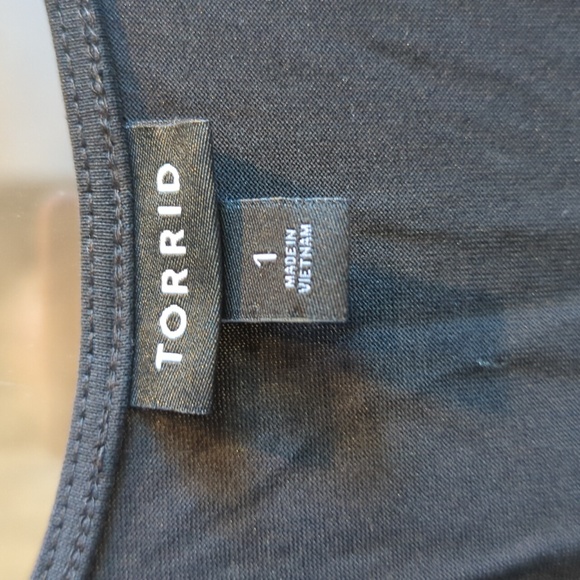 NWOT Torrid Studio Knit Surplice Tank - Picture 9 of 11